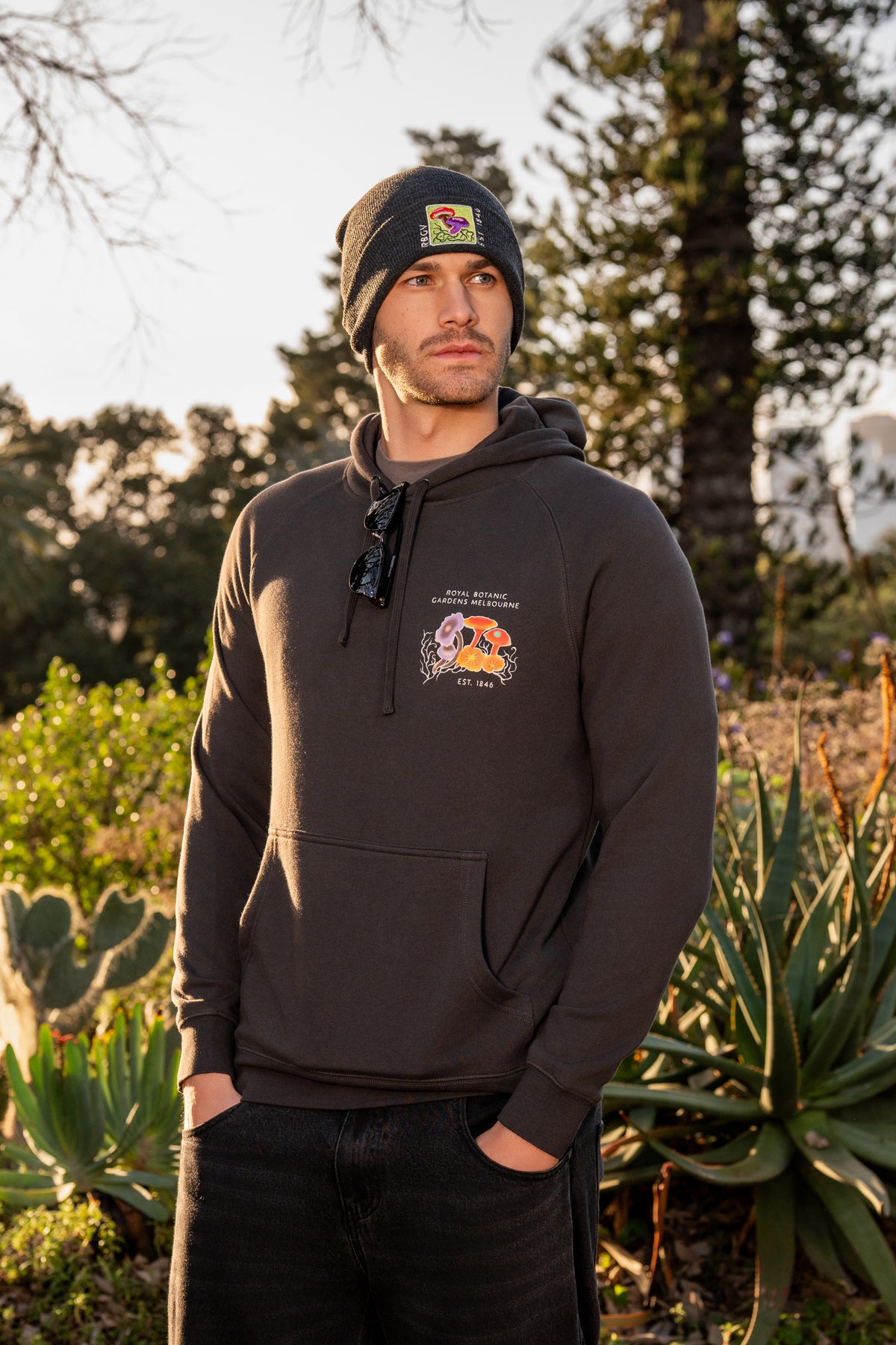 Long Sleeve Hoodie Mycelium- Washed Black